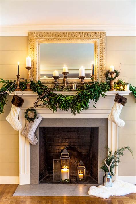 38 Most Beautiful Christmas Fireplace Decorations