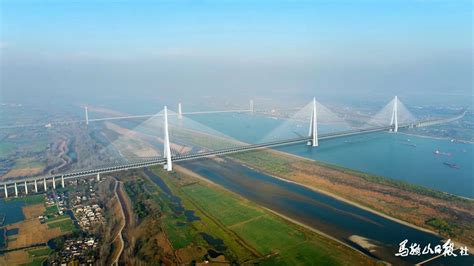 Design revealed for world's longest and tallest cable-stayed bridge ...