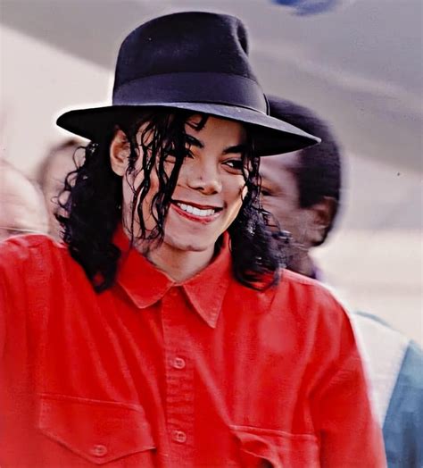 √ Michael Jackson Smile Thriller : Pin On Obey Thy Obsessions : Search ...