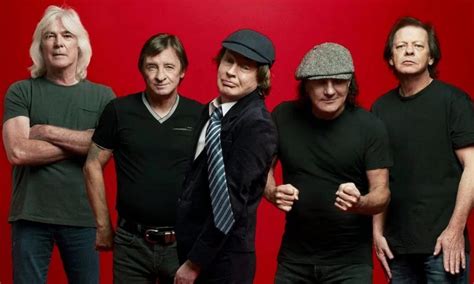 Se vienen los 50 años de banda de AC/DC y... ¿una posible gira para el ...