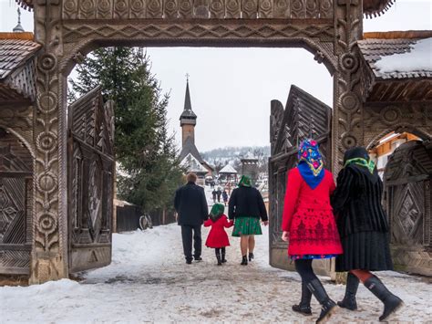 Christmas Traditions in Romania Going to church - True Romania