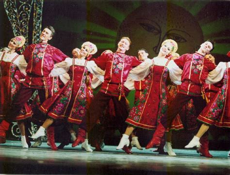 russian folk dance costume - Google Search | costumes | Pinterest ...