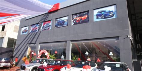 Nissan India opens 2 new showrooms in Jaipur - GaadiKey