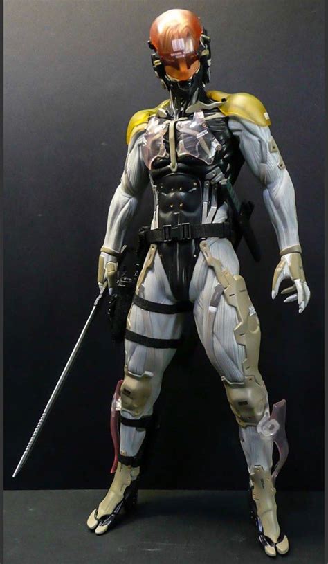 Old Snake & Raiden cyborg ninja (MGS4), Hobbies & Toys, Toys & Games on ...