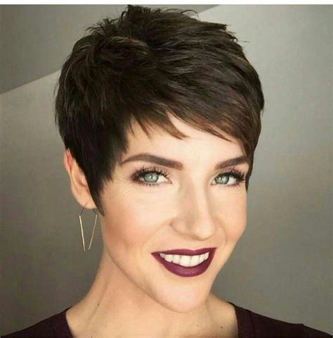 20 Best Short Sassy Pixie Haircuts