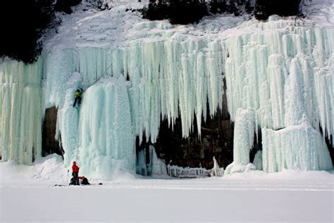 8 Epic Winter Activities in Michigan - Shalee Wanders