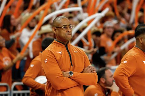 News Update: UCF players are reprimanded by the Texas basketball coach ...