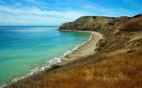 Santa Cruz Island - Scorpion Anchorage in Ventura, CA - California Beaches