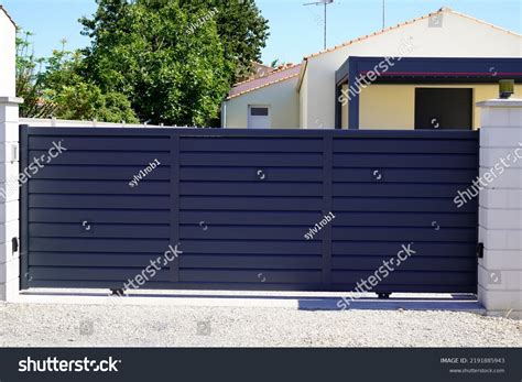 8,137 Sliding Gate Design Images, Stock Photos, 3D objects, & Vectors ...