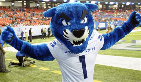 University Mascot: Symbol of a School’s Pride and Identity – Mascot Passion