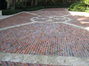 Reasons to Choose a Brick Paver Driveway Over a Concrete Driveway