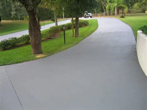 Concrete Driveway Resurfacing - Renew Its Look Easily