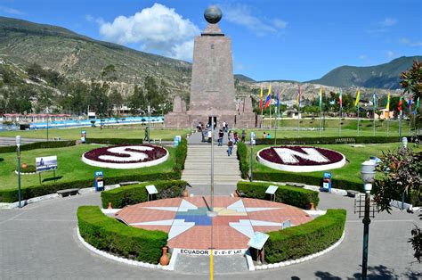 Quito - La Mitad del Mundo - Cotopaxi - Visit Ecuador