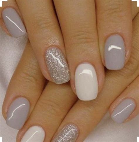 Pin de Julie Farrugia em Style | Unhas bonitas, Unhas desenhadas, Unhas ...