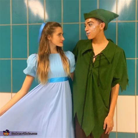 Peter Pan and Wendy Costume | Last Minute Costume Ideas