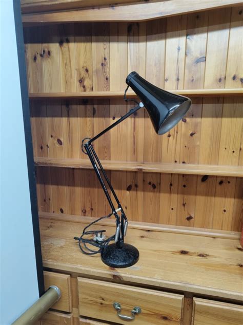 The Anglepoise Lamp – Wildcard Curiosities