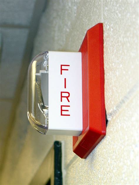 Fire alarm system - Wikipedia