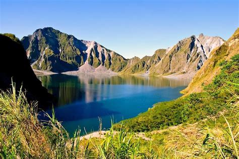 Mount Pinatubo Private Tour | Book Now