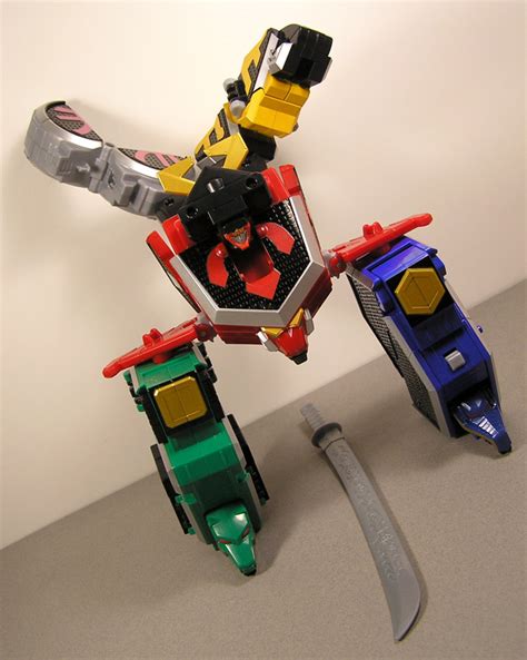 The Toy Museum: Power Rangers Samurai Megazord