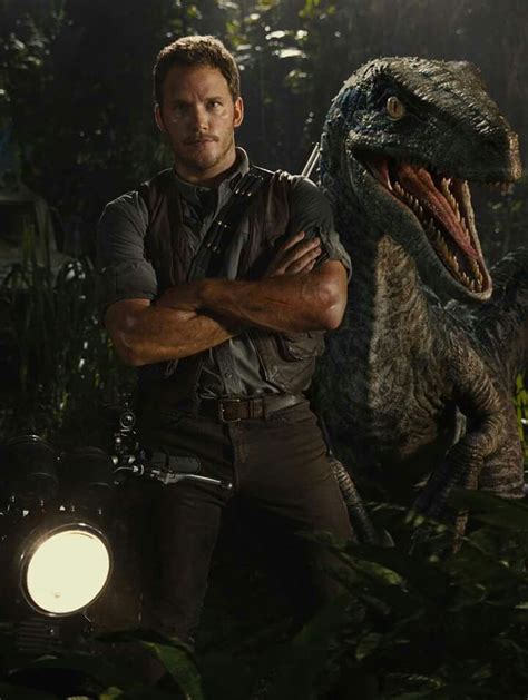 Owen Grady and Blue - Jurassic World | Jurassic world chris pratt ...