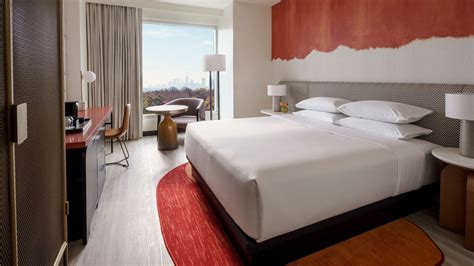 Atlanta Hotel Rooms & Suites | Hyatt Centric Buckhead Atlanta