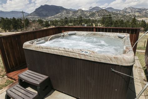 Estes Park Cabins with a Private Hot Tub - Rocky Mountain Resorts