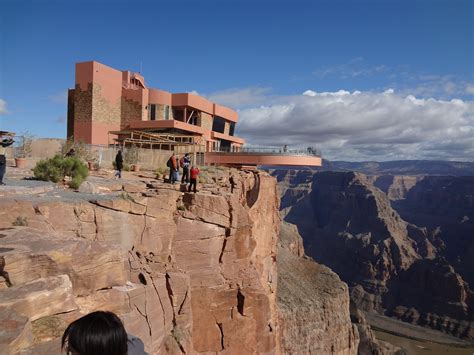 Three Top-Rated Spring Skywalk Tours at the Grand Canyon