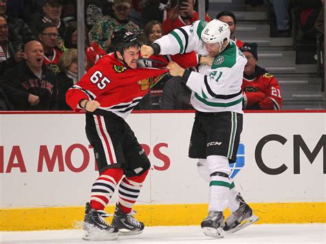 The 10 greatest hockey fights of 2014 (Puck Daddy Year in Review)