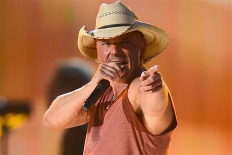 Top 10 Kenny Chesney Songs