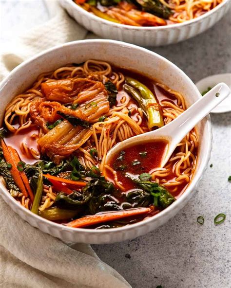 15 minute Spicy Korean Noodle Soup | Flipboard