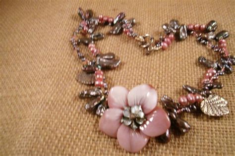 Mother of Pearl Pearl Necklace A Floral Mother of Pearl - Etsy