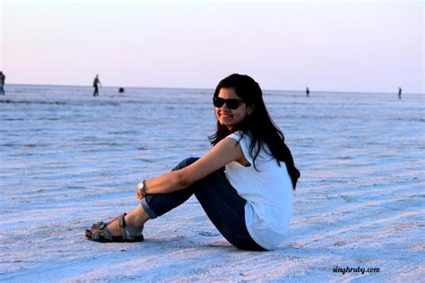 Rann Of Kutch : The White Salt Desert - Life and Its Experiments