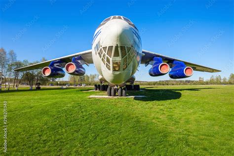 The Ilyushin Il-76 aircraft Stock Photo | Adobe Stock