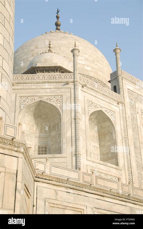 Taj Mahal Dome Stock Photo - Alamy