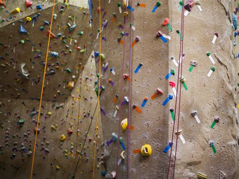 Indoor Rock Climbing 101: Everything You Need to Know Before Your First ...