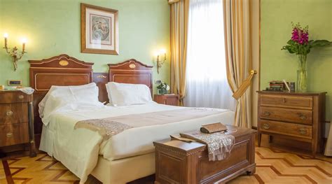 Deluxe Room | Due Torri Hotel - Luxury 5 stars Hotel