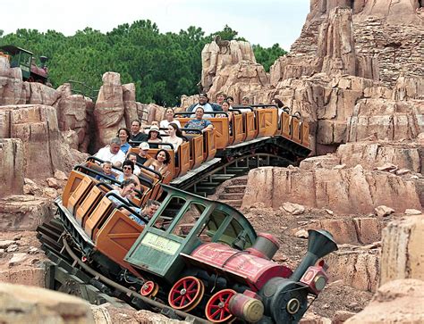 Pretparkattracties: Big Thunder Mountain in Disneyland Paris