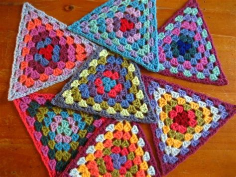 Crochet Bunting Inspiration for Your Outdoor Celebrations – Crochet ...