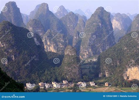 Sunrise Landscape of Guilin Karst Mountains. Yangshuo, Guilin, Guangxi ...