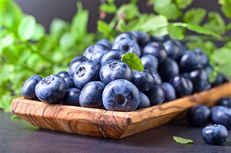 Download Berry Fruit Food Blueberry HD Wallpaper