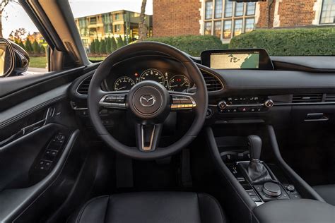 Mazda 3 2024 Sedan Interior - Ynes Vitoria