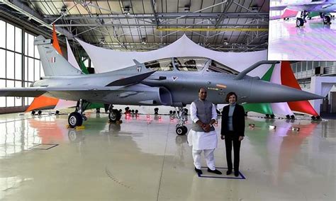 India receives its first Rafale multirole fighter from France’s ...