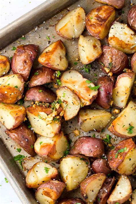 Garlic Roasted Potatoes with Rosemary - Jessica Gavin