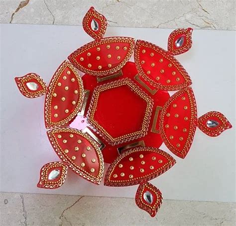 Round Red Diya Acrylic Rangoli, For Decoration at Rs 200/piece in ...