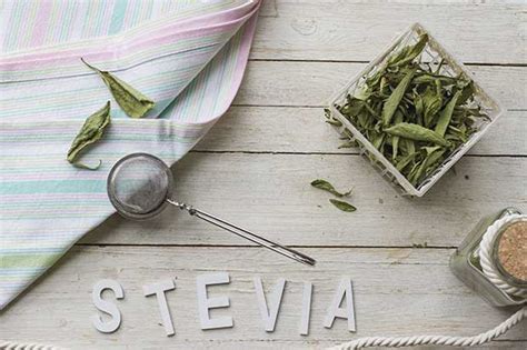 How to substitute stevia in baking and preserves