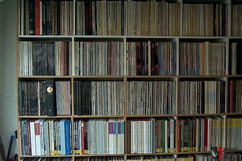 HUGE COLLECTION OF 15,000 CLASSICAL MUSIC VINYL RECORDS!!!! Photo ...