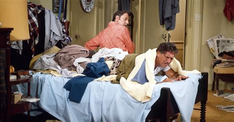 'The Odd Couple': Oscar's Bedroom Was the Show's Secret Weapon