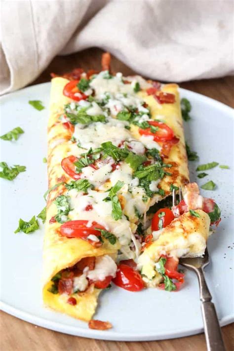 Bacon Spinach Omelette Recipe - Valentina's Corner