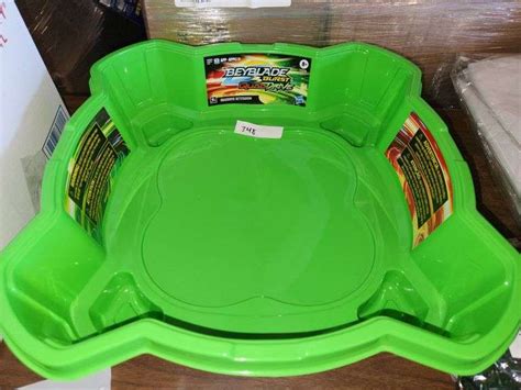 Beyblade Burst Quad Drive Stadium - Dallas Online Auction Company