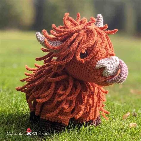 Cute Amigurumi Highland Cow Crochet Pattern | Cottontail & Whiskers